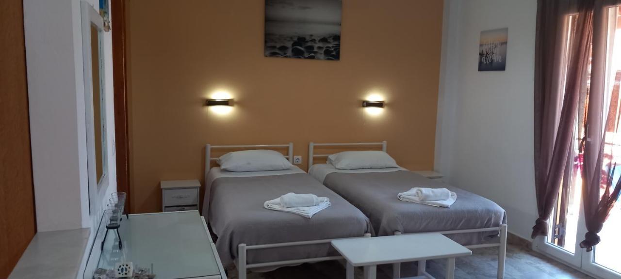 Nikis Apartments Agios Gordios  Zewnętrze zdjęcie