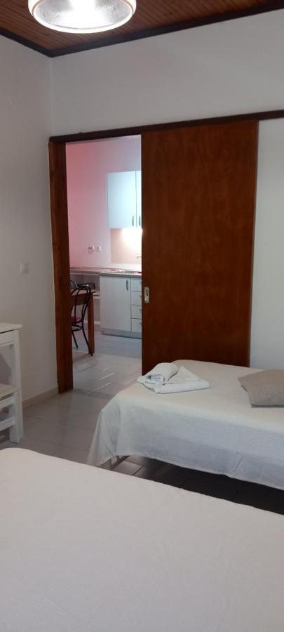 Nikis Apartments Agios Gordios  Zewnętrze zdjęcie
