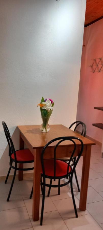 Nikis Apartments Agios Gordios  Zewnętrze zdjęcie