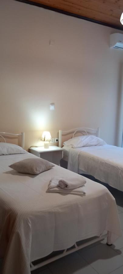 Nikis Apartments Agios Gordios  Zewnętrze zdjęcie