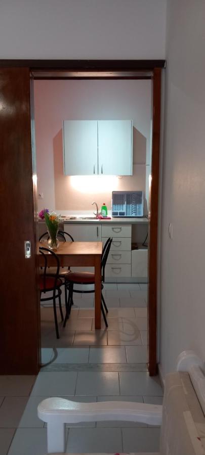 Nikis Apartments Agios Gordios  Zewnętrze zdjęcie