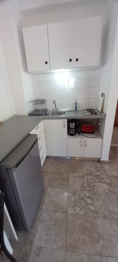 Nikis Apartments Agios Gordios  Zewnętrze zdjęcie
