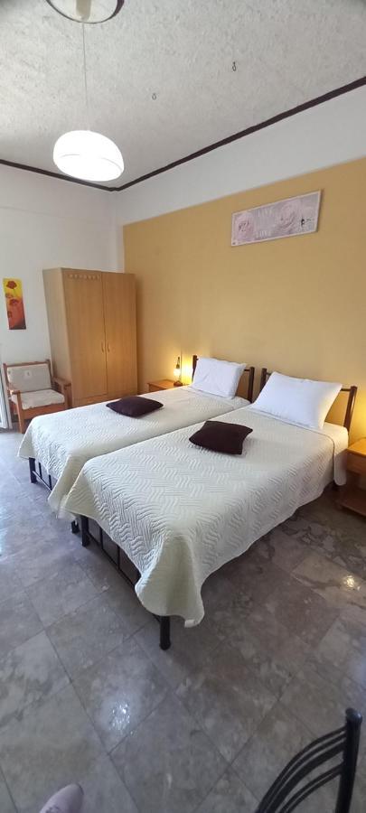 Nikis Apartments Agios Gordios  Zewnętrze zdjęcie