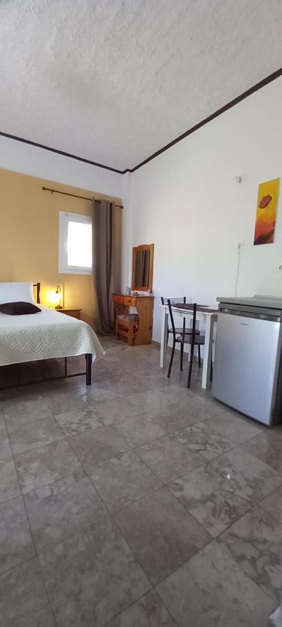 Nikis Apartments Agios Gordios  Zewnętrze zdjęcie