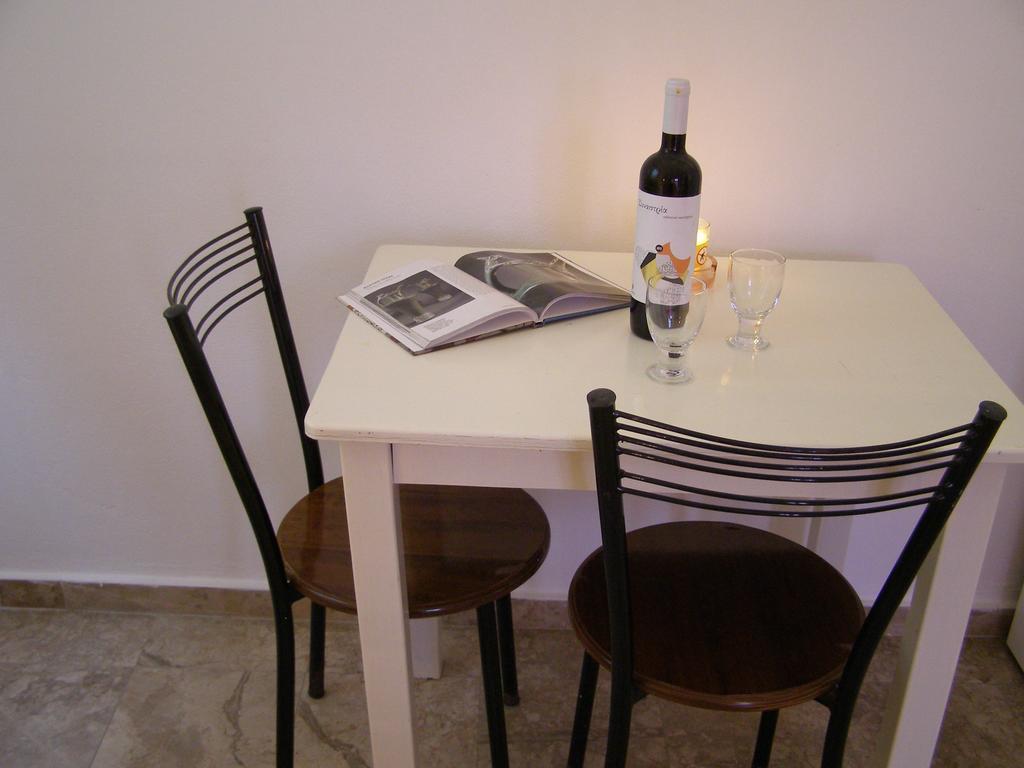 Nikis Apartments Agios Gordios  Zewnętrze zdjęcie