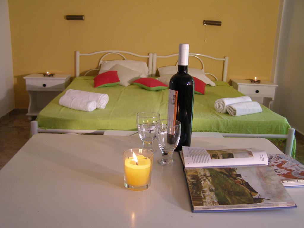 Nikis Apartments Agios Gordios  Pokój zdjęcie